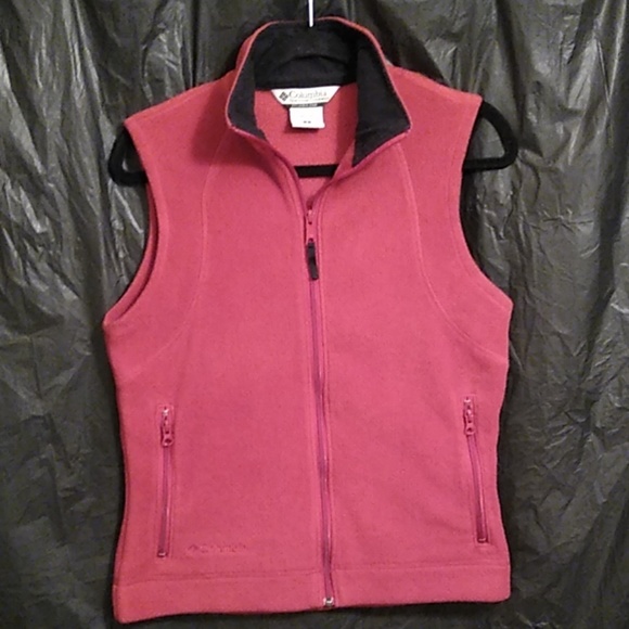 Columbia Jackets & Blazers - Columbia red fleece zip up  sweater vest S
